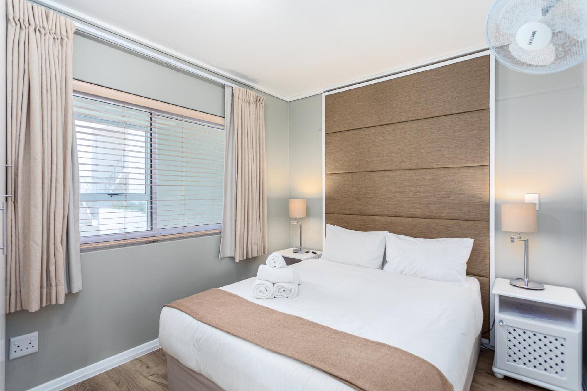 Lagoon 237a By Ctha Cape Town